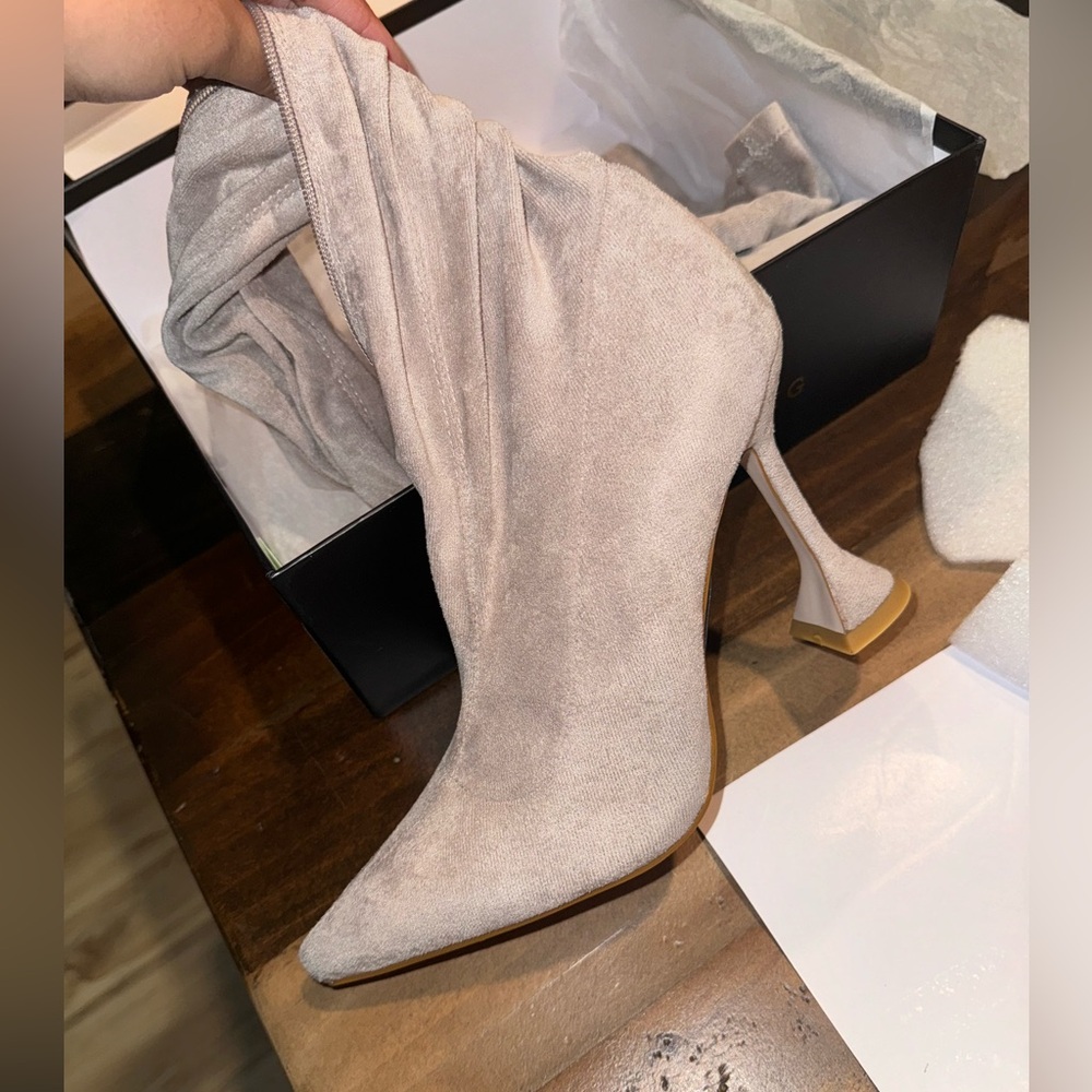 THIGH HIGH STRETCH SUEDE BOOT
